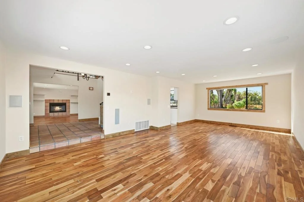 Photo of 1820 Elevado Road