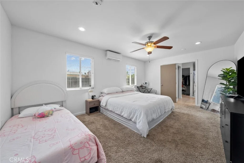 Photo of 1411 Broadway Place