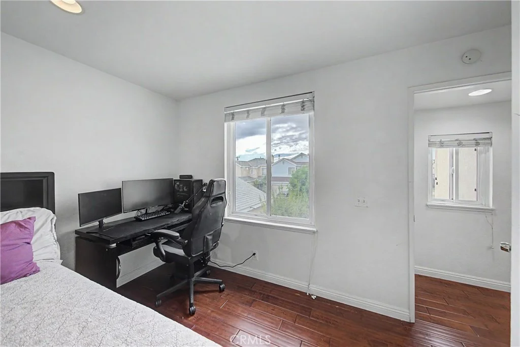 Photo of 13038 Parkview