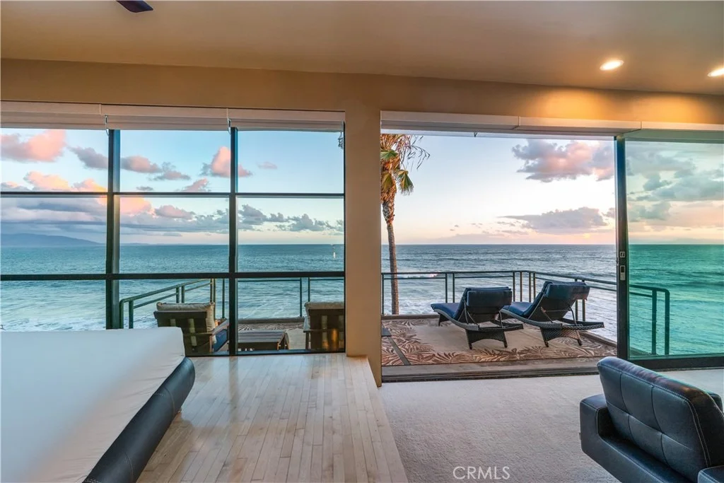 Photo of 35121 Beach Road