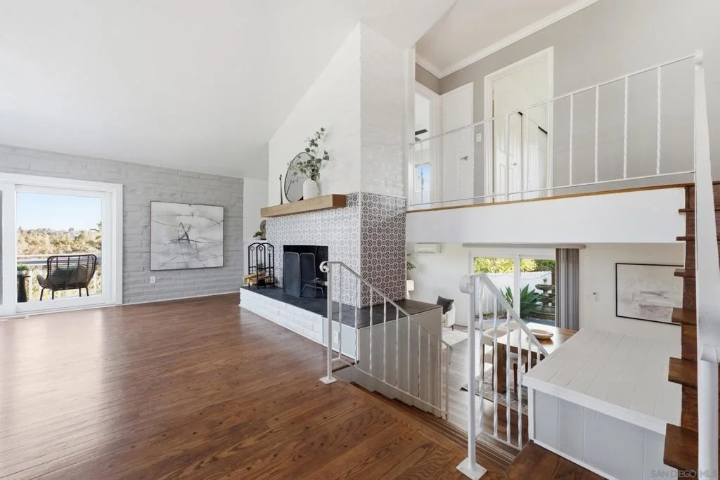 Photo of 9332 Golondrina