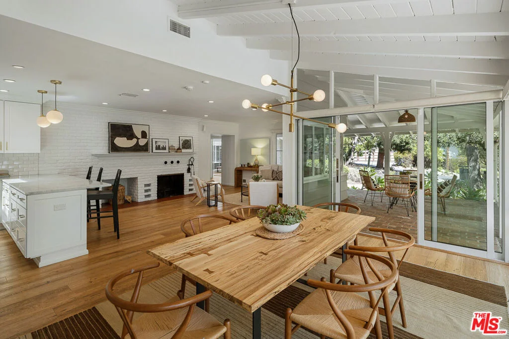 Photo of 1955 Windover Road