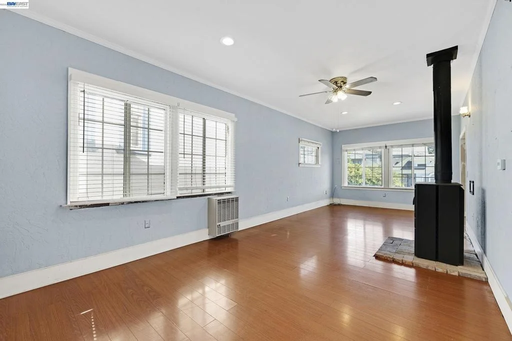 Photo of 2711 13Th Ave