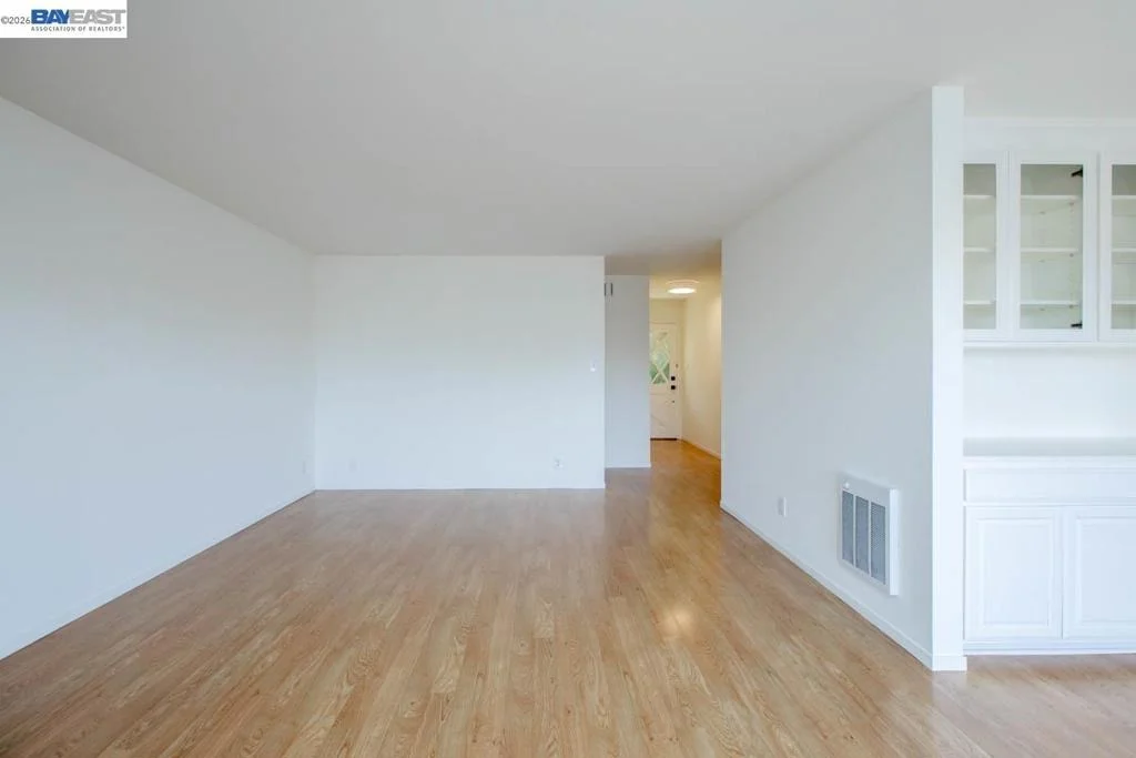 Photo of Unit 116 at 339 Broadway