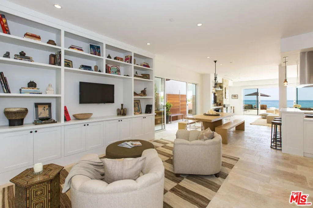 Photo of 23812 Malibu Road