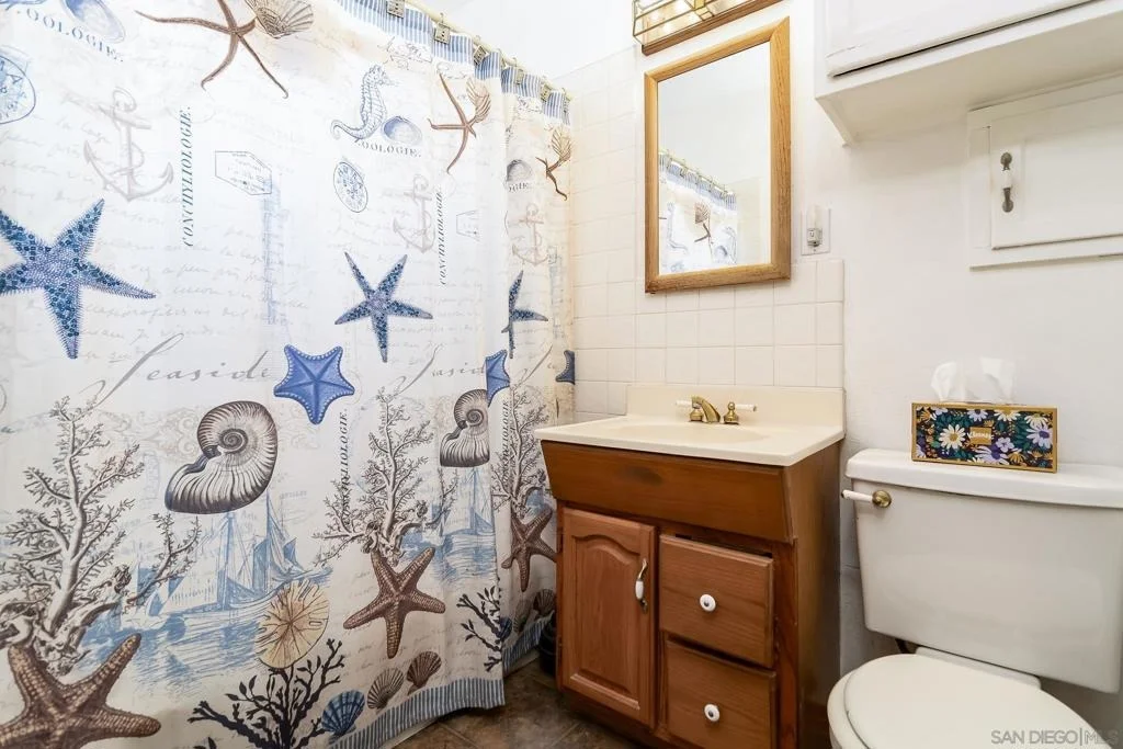 Photo of 8423 Prospect Ave