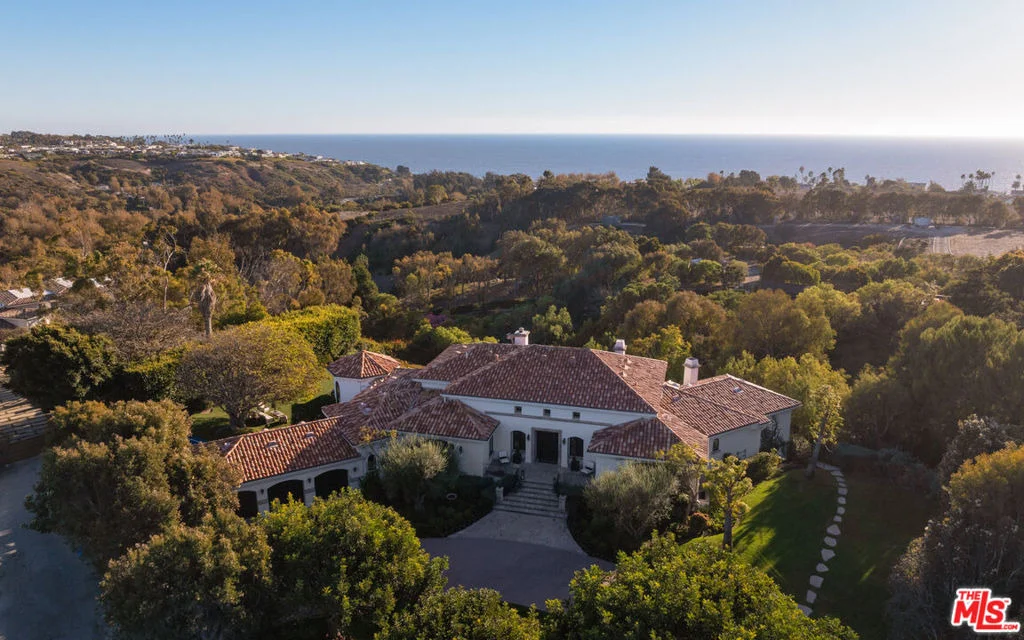 Photo of 6110 Merritt Drive