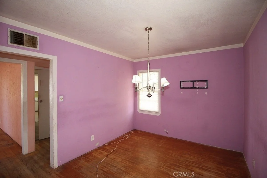 Photo of 100 E Desert View