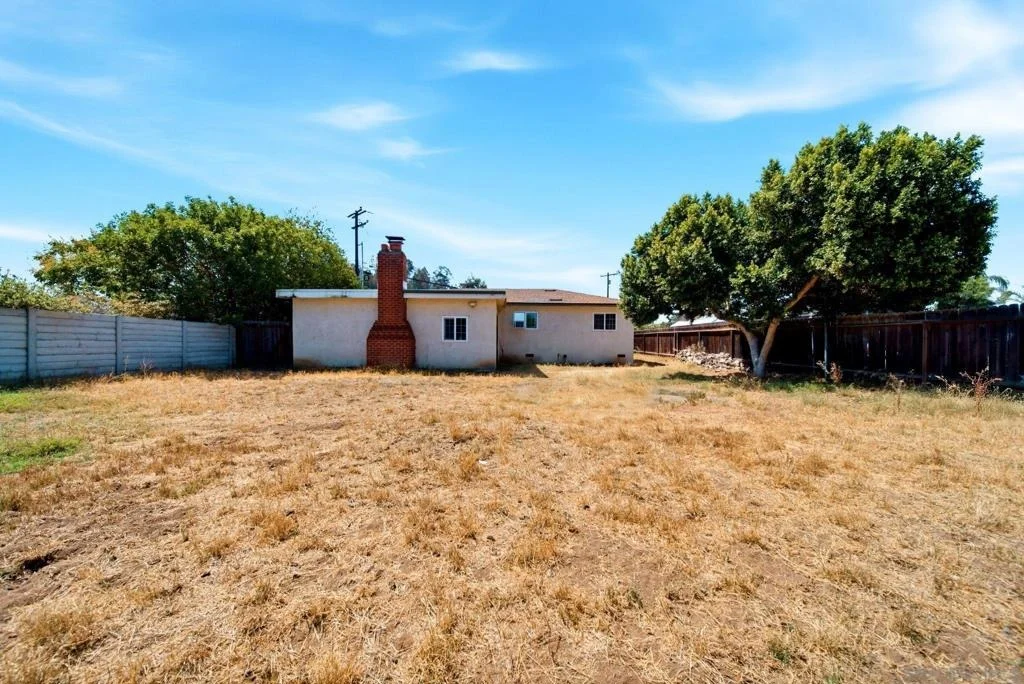Photo of 8852 Railroad Ave