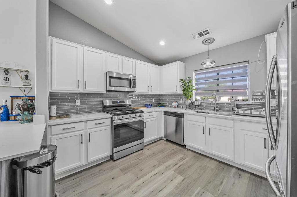 Photo of 33860 Bell Road