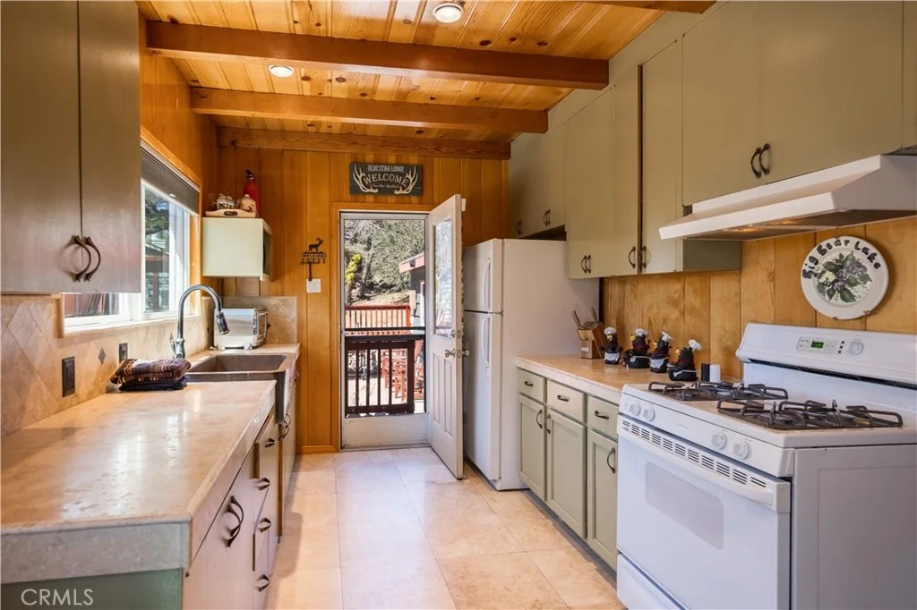 Photo of 43656 Ridge Crest
