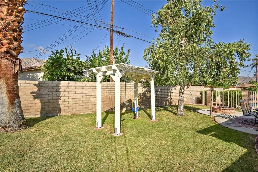Photo of 52637 Avenida Villa