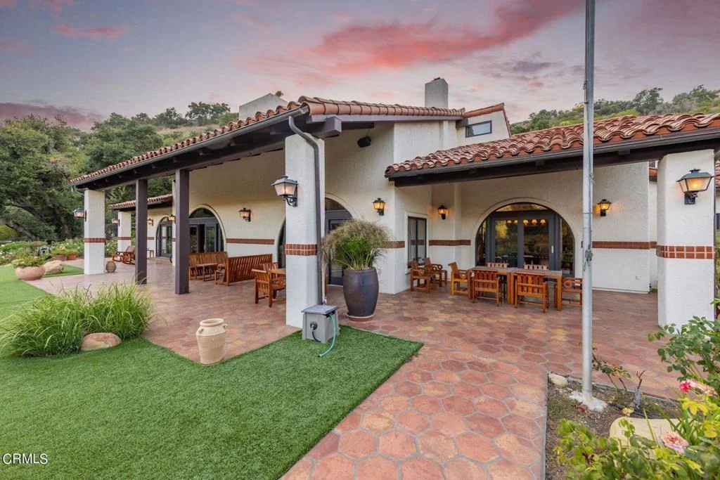 Photo of 10829 10883 Oak Knoll Road