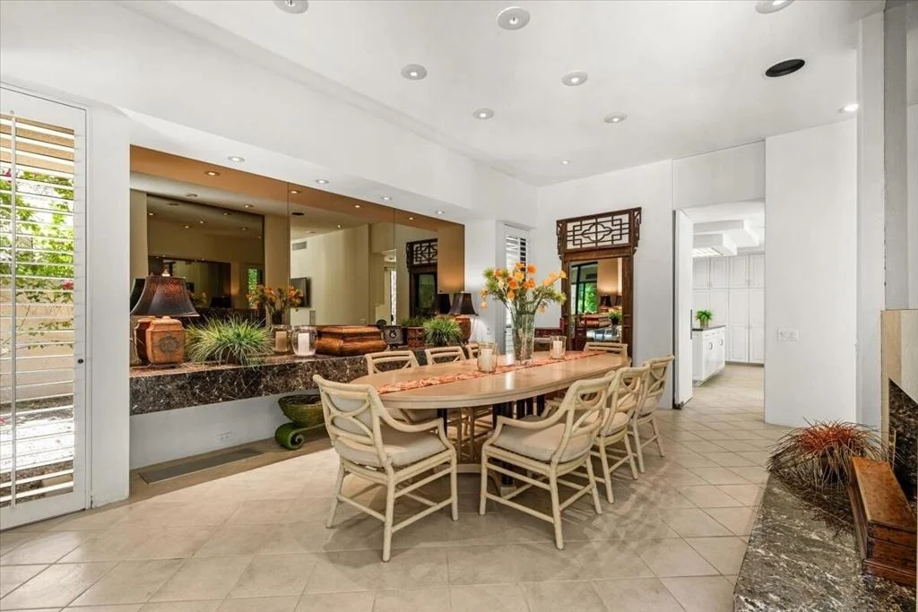 Photo of 77181 Calle Flora