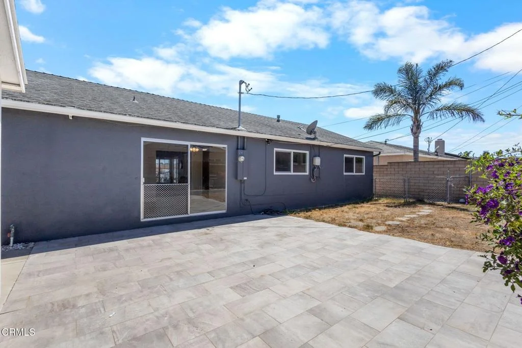 Photo of 1001 Redwood Street