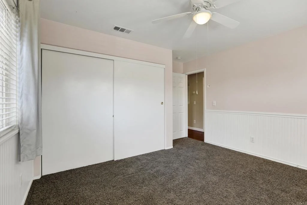 Photo of 40865 Robards Way