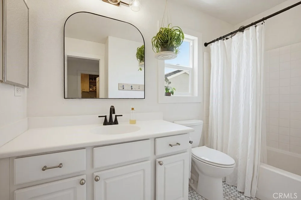 Photo of 39237 Seraphina