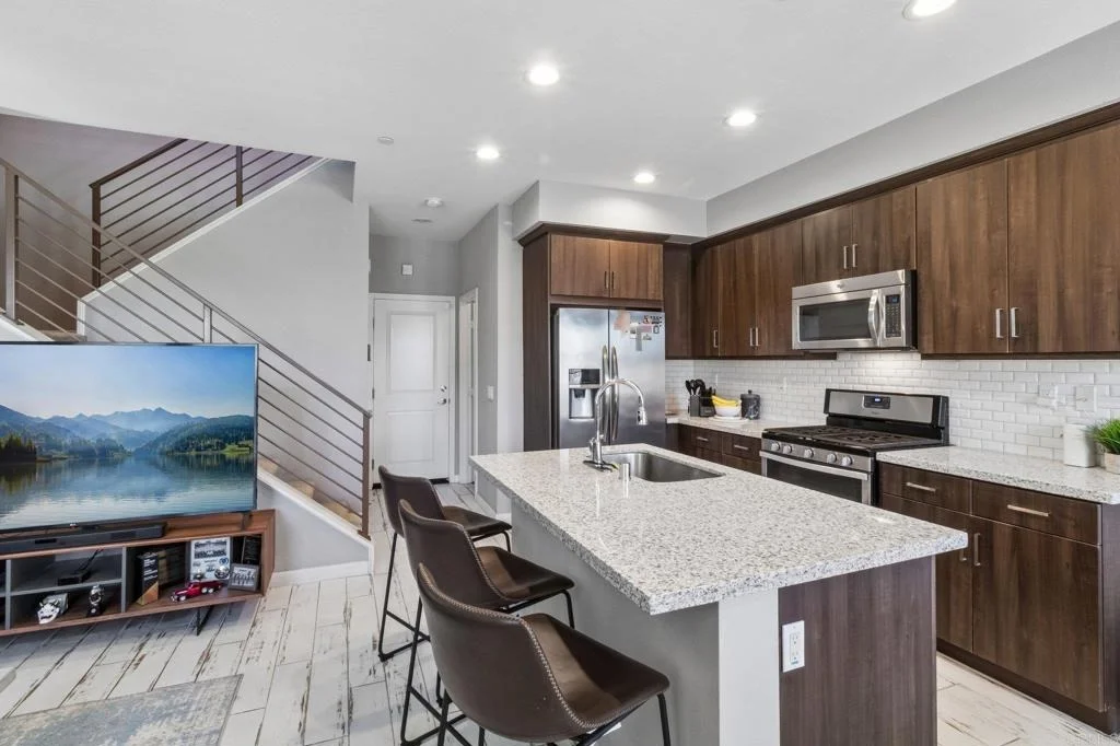 Photo of Unit 3 at 2054 Foxtrot Loop