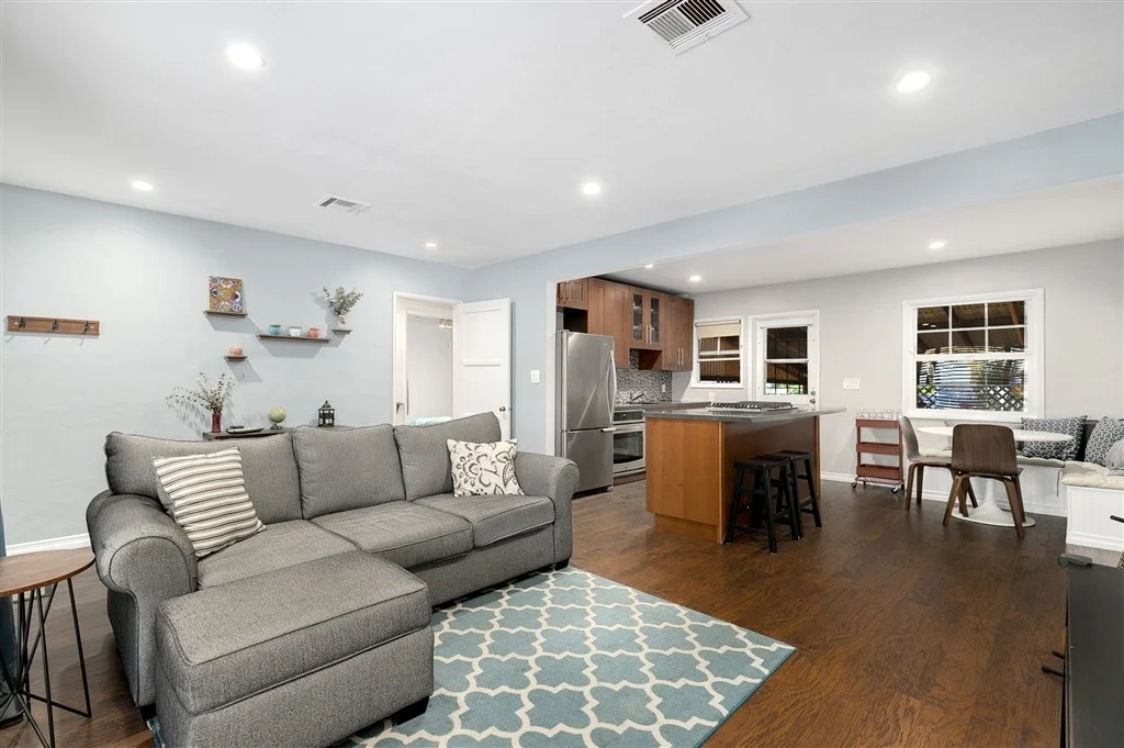 Photo of 662 Arthur Ave
