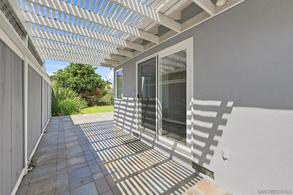Photo of 2790 Palomino