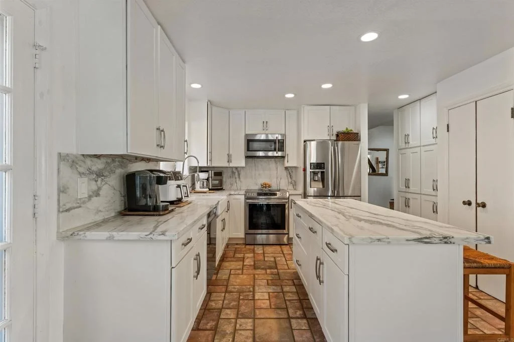 Photo of 4439 La Canada