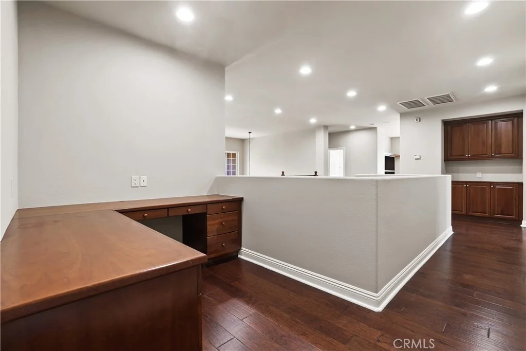 Photo of 1055 Lowry Ranch