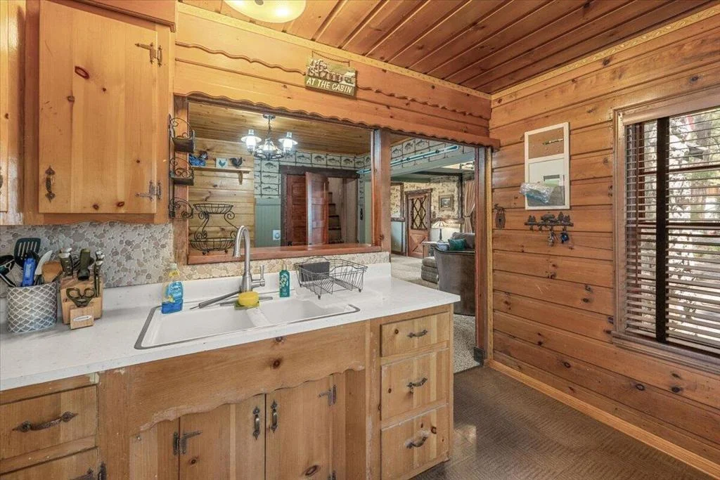 Photo of 39253 Mohawk Drive
