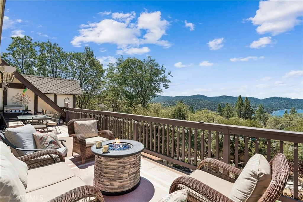 Photo of 1298 Yellowstone Drive
