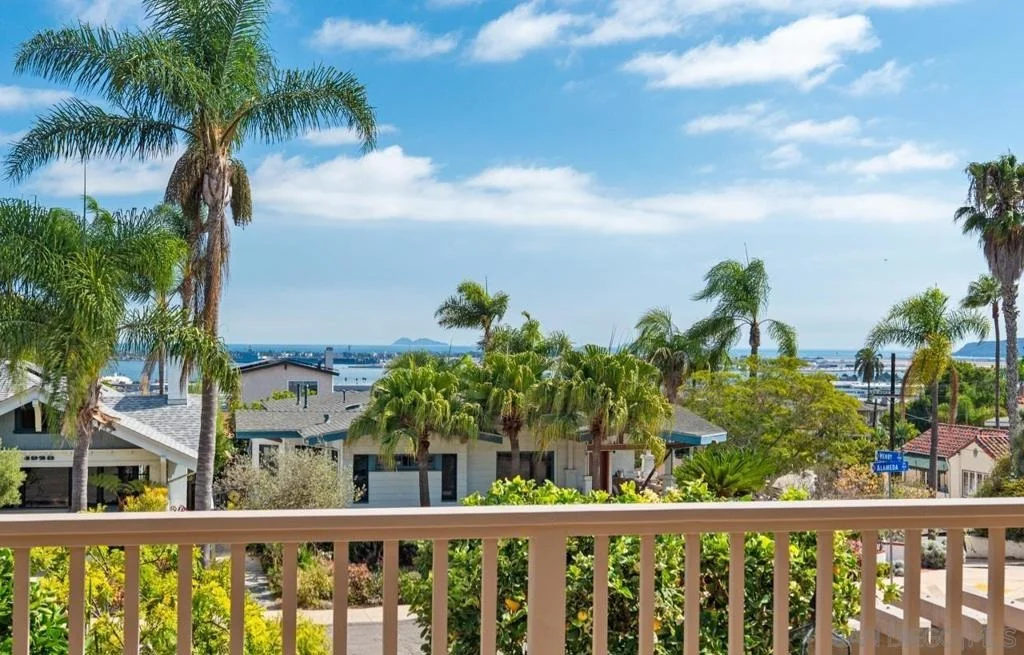 Photo of 3929 Alameda Dr