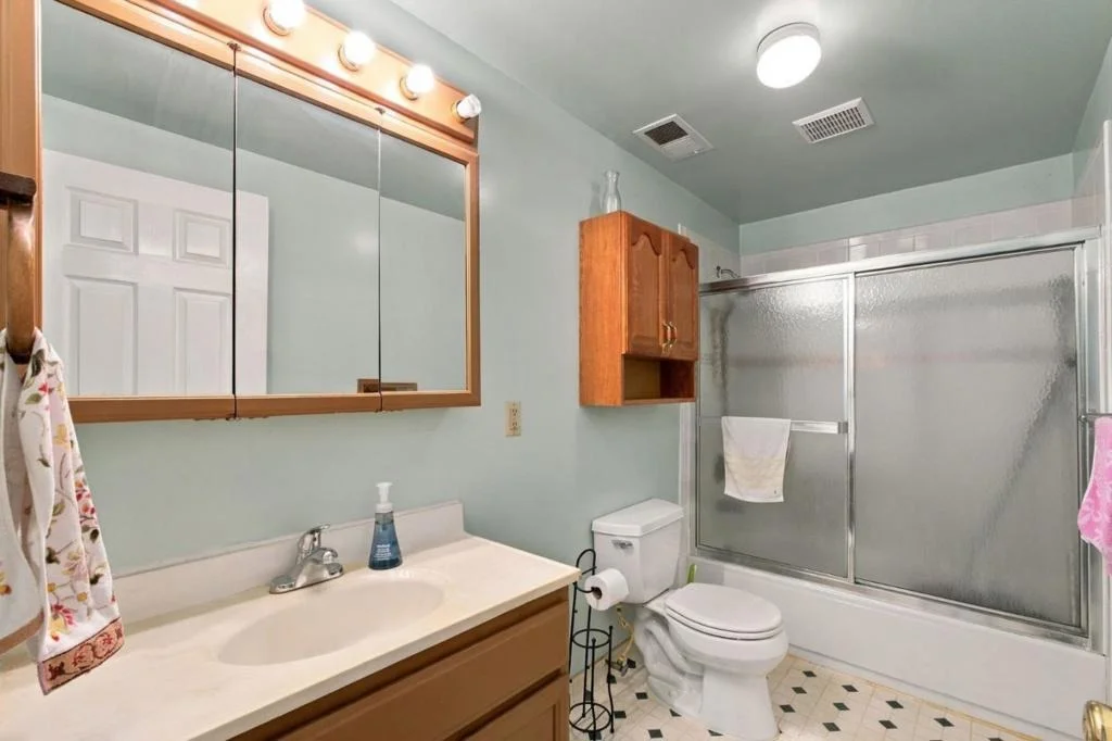 Photo of 5457 Vicente Way