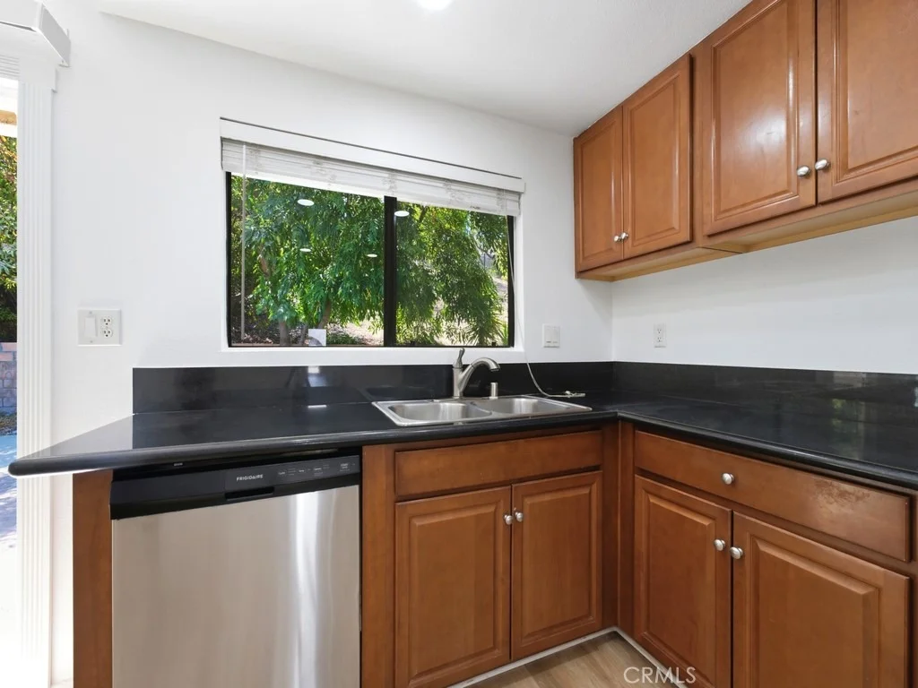 Photo of 5835 Cardoza Drive