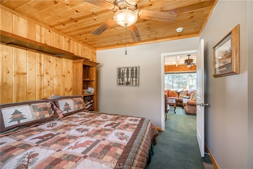 Photo of 43656 Ridge Crest