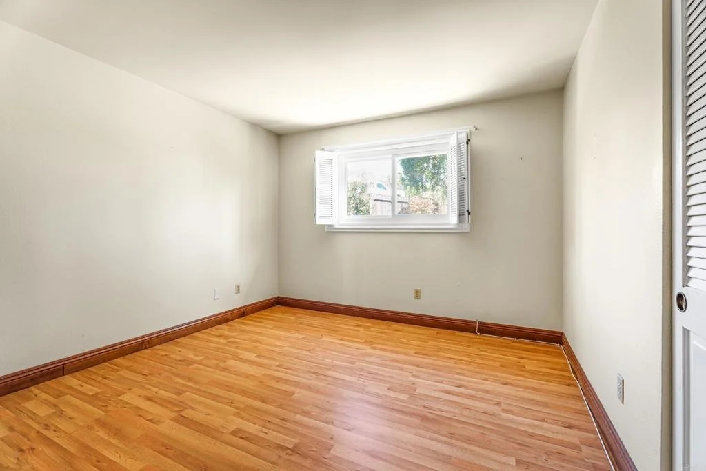 Photo of 3042 Holly Rd