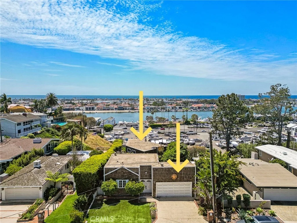 Photo of 2209 Cliff Drive