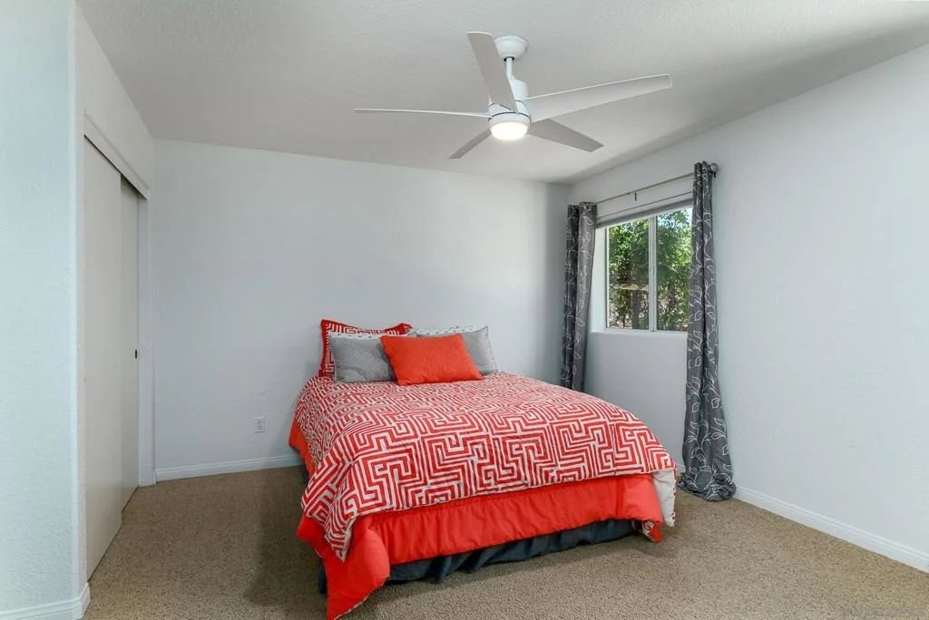 Photo of 1577 Oak Land