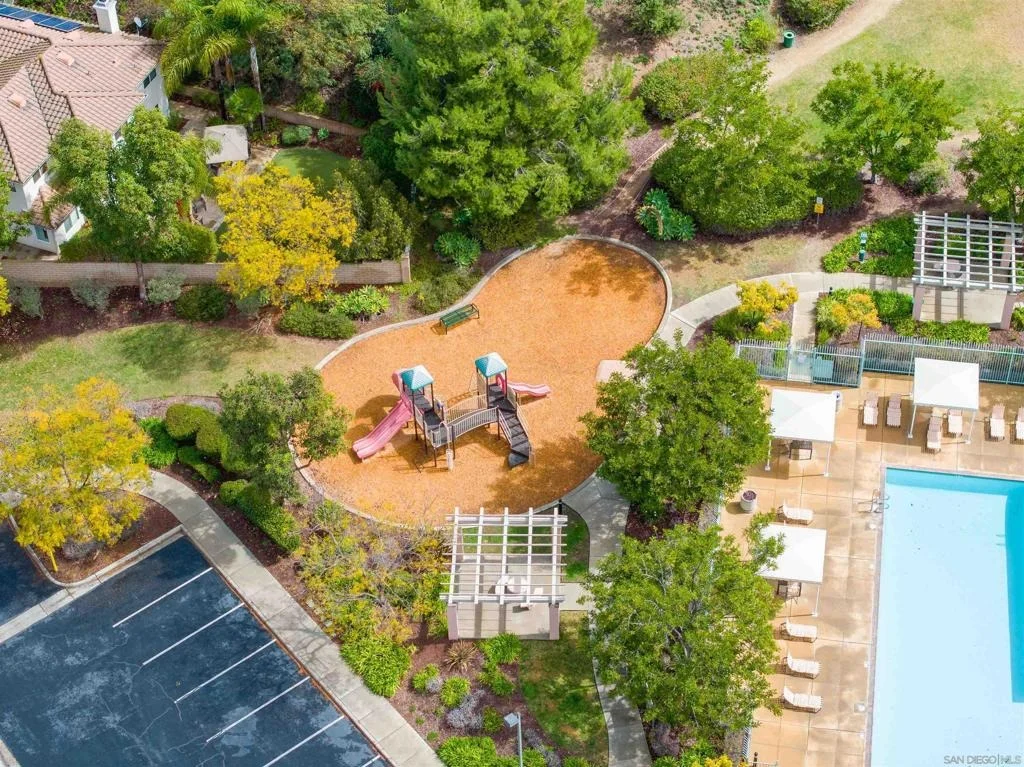 Photo of 10394 Valley Waters Dr