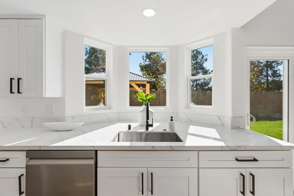 Photo of 1433 El Cielo Lane