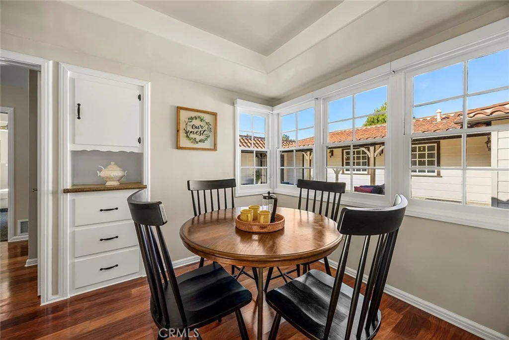 Photo of 136 Miramonte Drive