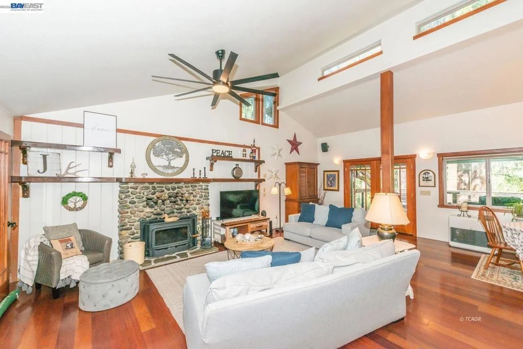 Photo of 171 Airport Rd