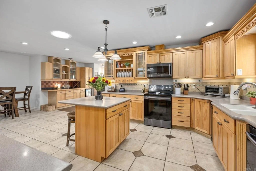 Photo of 24376 Rutherford Road