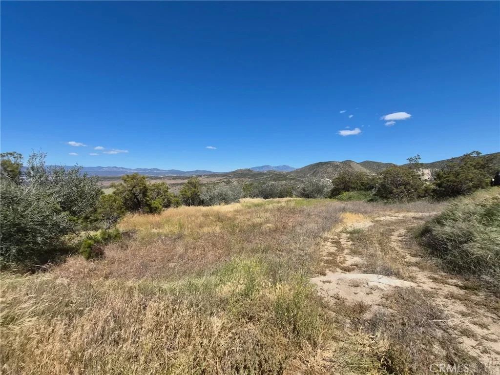 Photo of 55355 Tule Peak Road