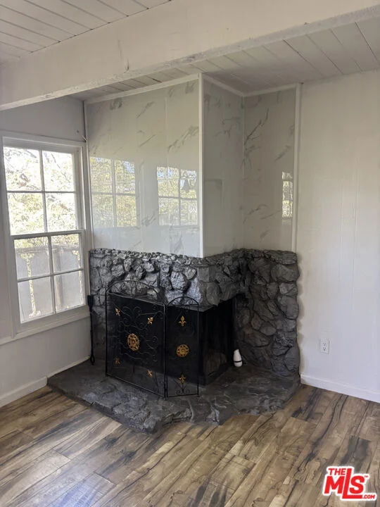 Photo of 1327 Evergreen Lane