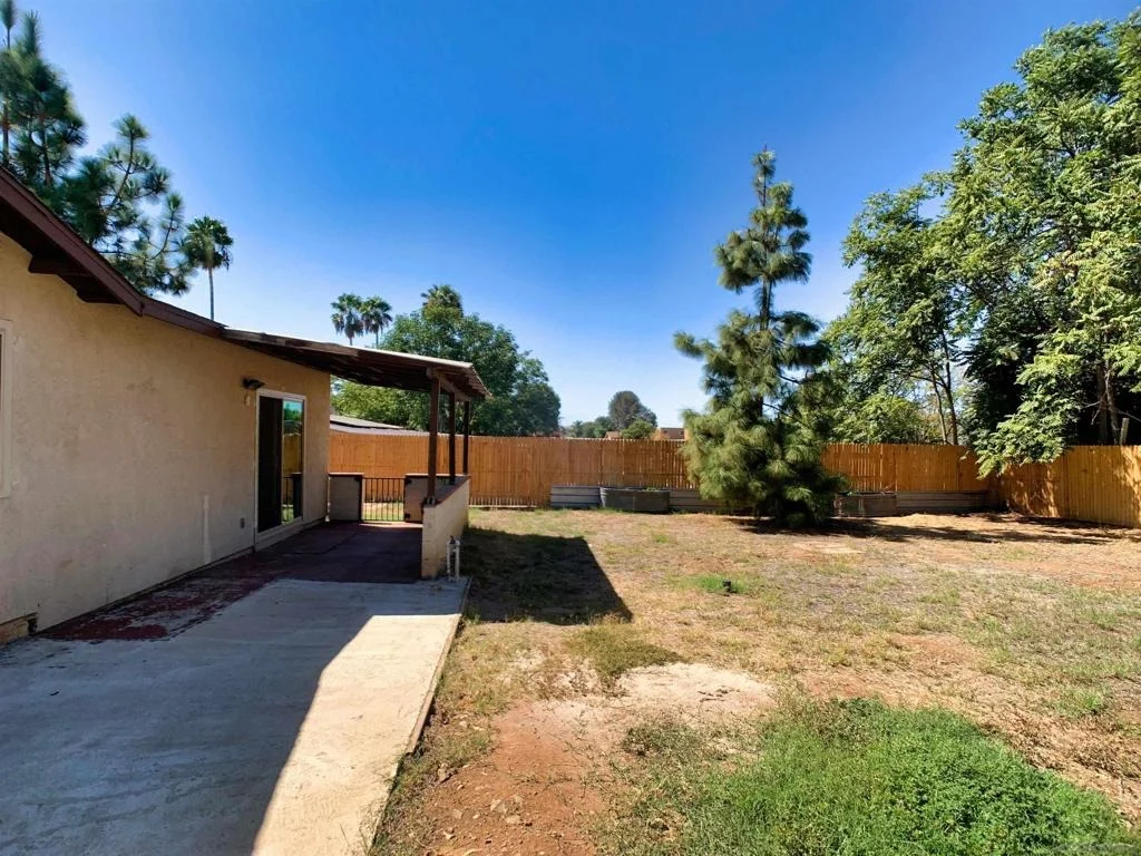 Photo of 12706 Julian Ave