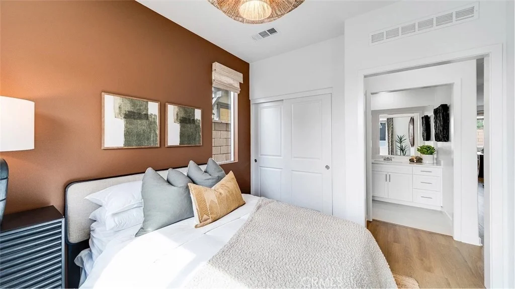 Photo of 3250 Floral Paseo