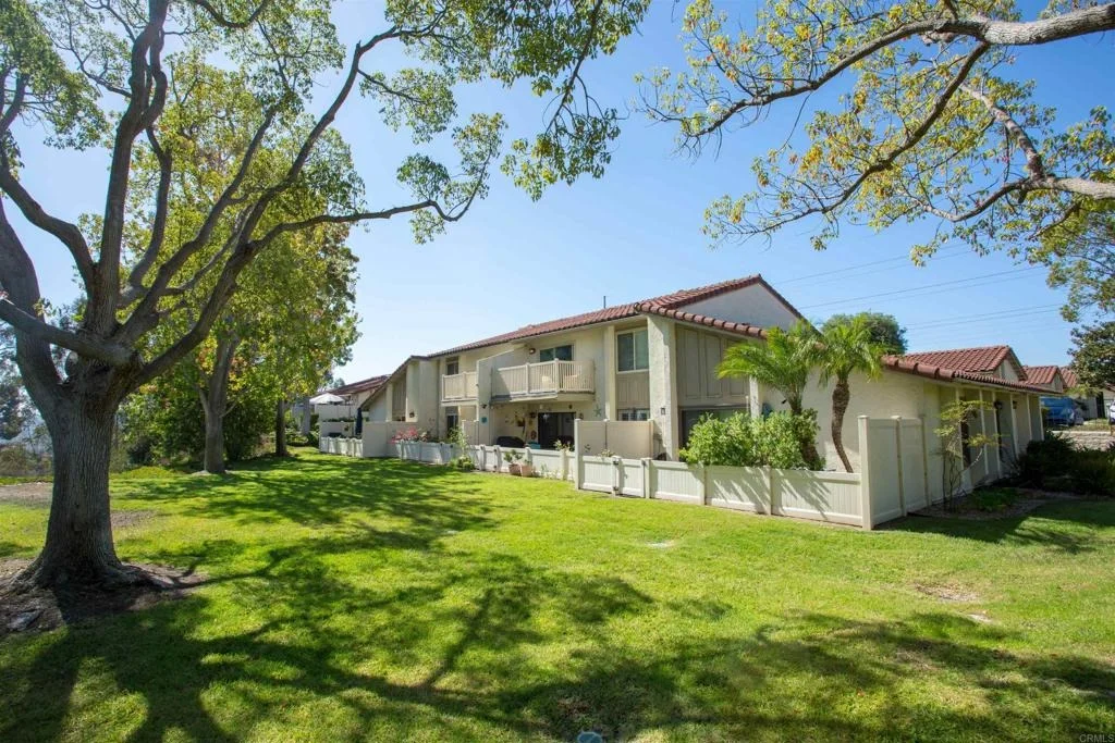 Photo of 1976 Fairlee Drive