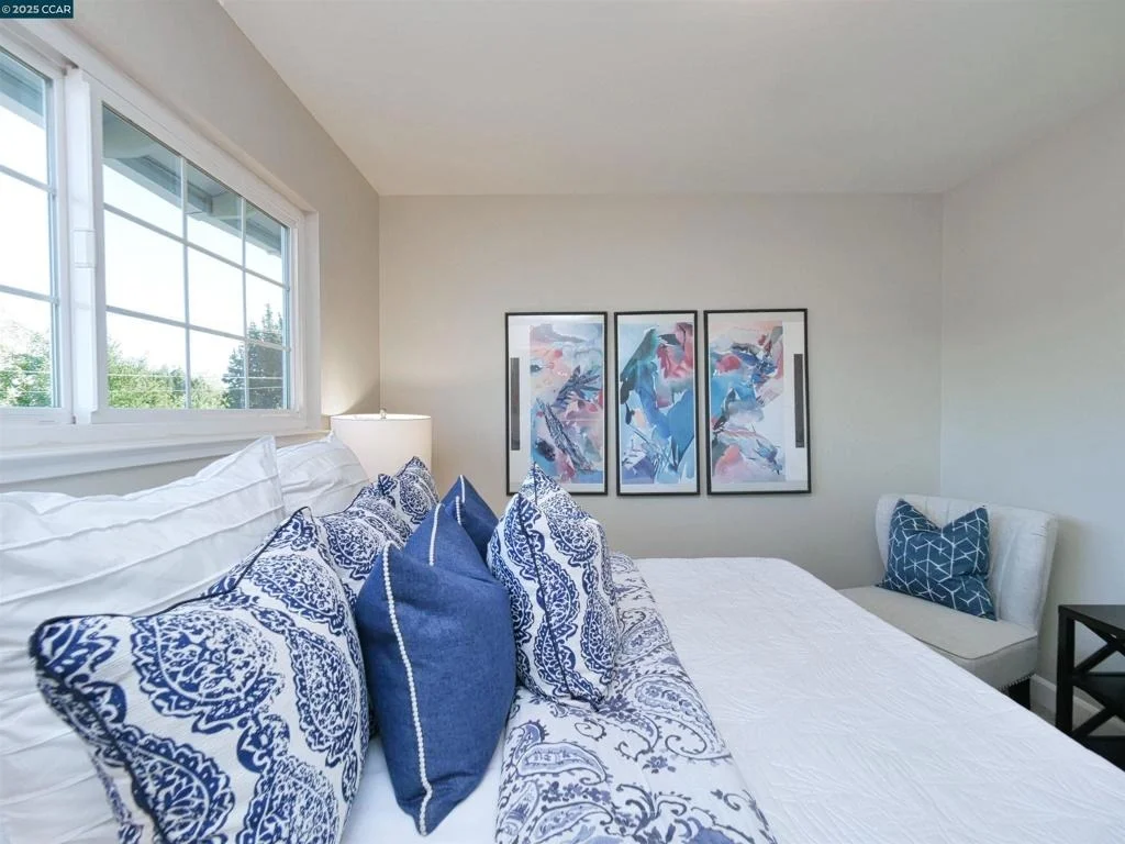 Photo of 4044 Cowell Road
