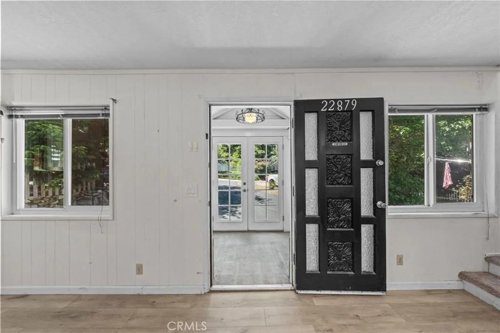 Photo of 22879 Juniper Lane