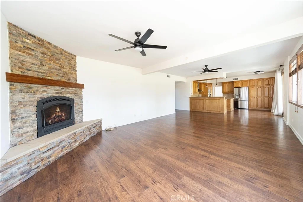Photo of 30499 Covecrest