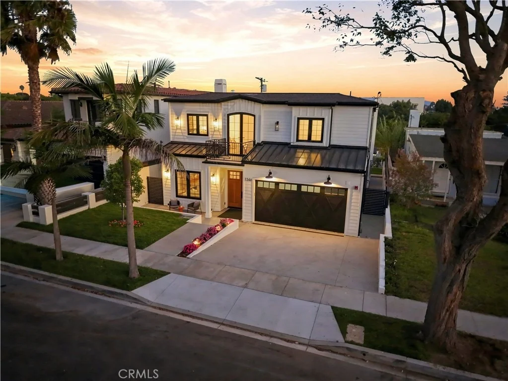 Photo of 1346 Gates Ave.