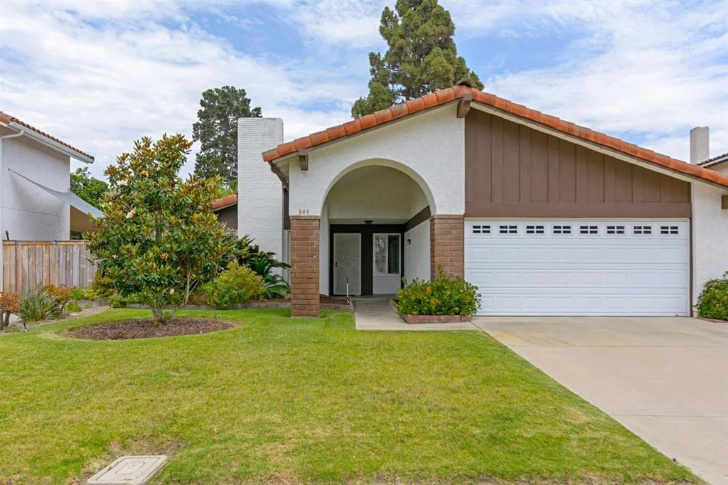 Photo of 343 CERRO STREET